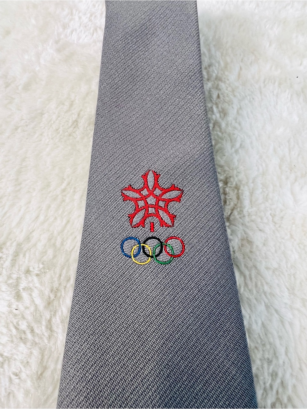 Vintage Calgary 88 Gray Tie with Olympic Rings and Red Emblem